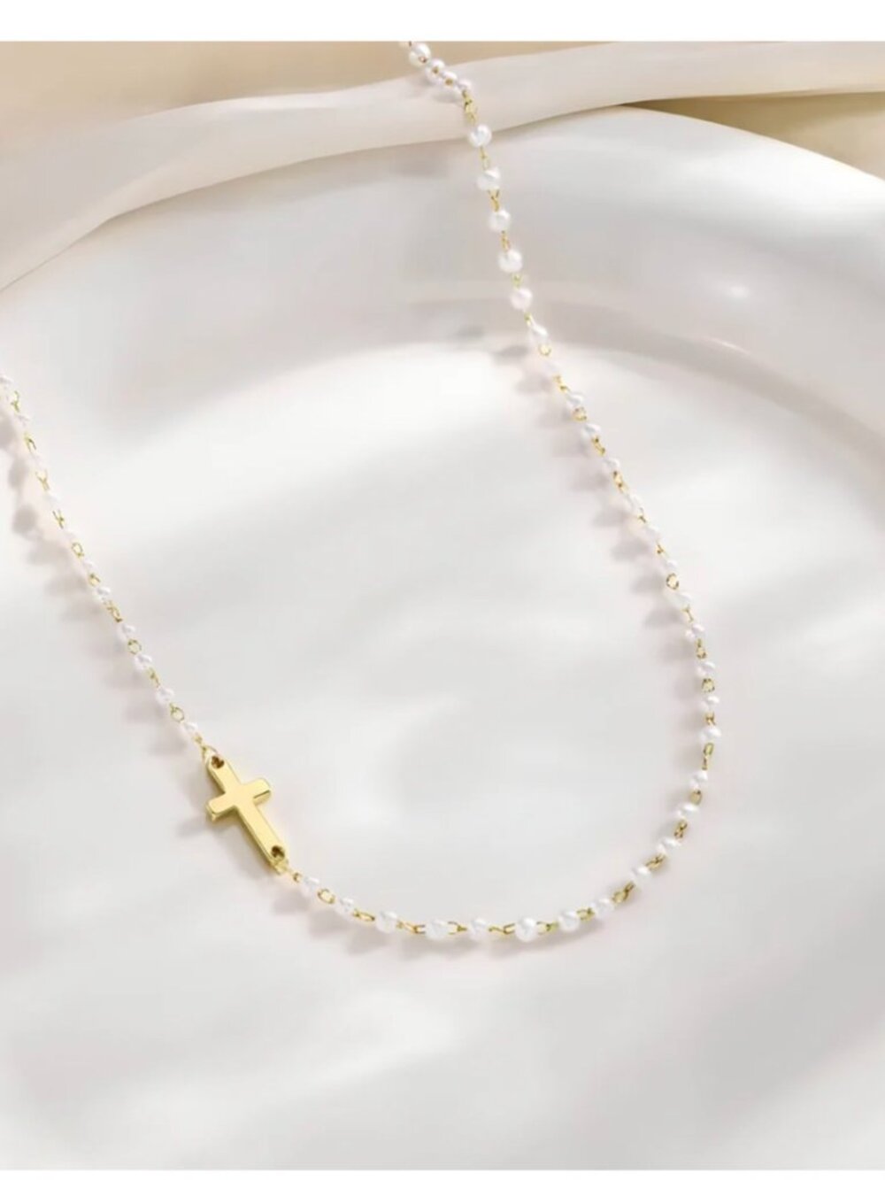 Pretty Dainty Pearls and Cross Necklace - New